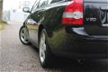 Volvo V50 - 2.5 T5 Momentum 220pk 1ste eigenaar Leder NAP T-5 - 1 - Thumbnail