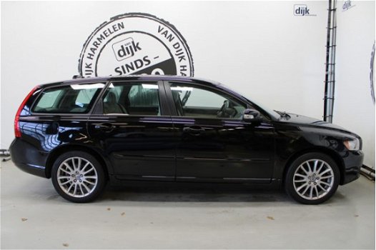 Volvo V50 - 1.8 Edition II LEDER NAVIGATIE 17 INCH CLIMATE CRUISE - 1