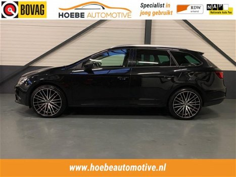 Seat Leon ST - 1.2 TSI Style / CRUISE / AIRCO / 19 INCH LICHTMETAAL / ALCANTARA + LEDER - 1