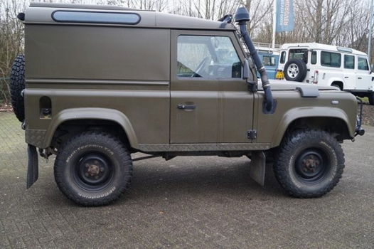 Land Rover Defender - 2.5 Td5 HT 90