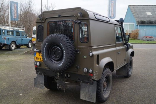 Land Rover Defender - 2.5 Td5 HT 90