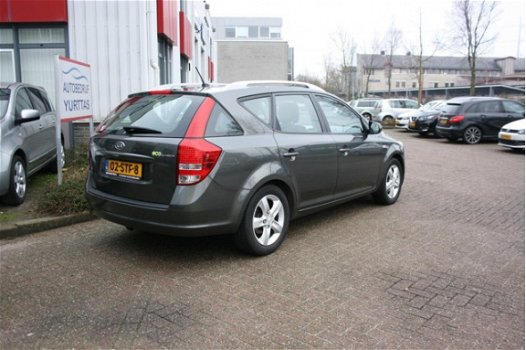 Kia Cee'd Sporty Wagon - 1.4 CVVT Navigator Plus Pack - 1