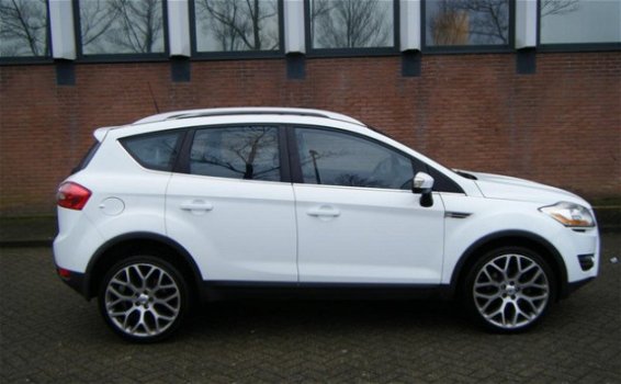 Ford Kuga - 2.5TurboAWD Titanium Leder Pano PDC Full - 1