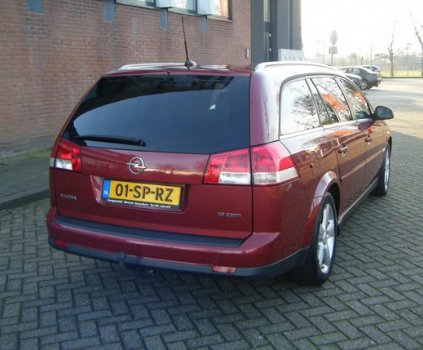 Opel Vectra Wagon - Station1.9 CDTi 120pk Cosmo - 1