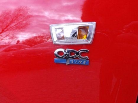 Opel Corsa - 1.0 Turbo 90pk 3d Black Roof Edition OPC-LINE - 1