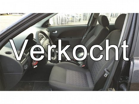 Ford Mondeo Wagon - 1.8-16V Centennial Goed rijdende en zeer nette Mondeo Airco Electr pakket - 1