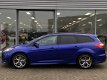 Ford Focus Wagon - 2.0-250PK EcoBoost ST Navigatie | Xenon | Parkeersensoren | Half Leder | Climate - 1 - Thumbnail