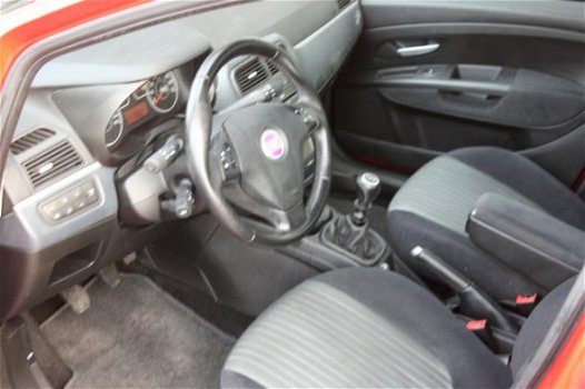 Fiat Grande Punto - 1.4-16V Emotion - 1