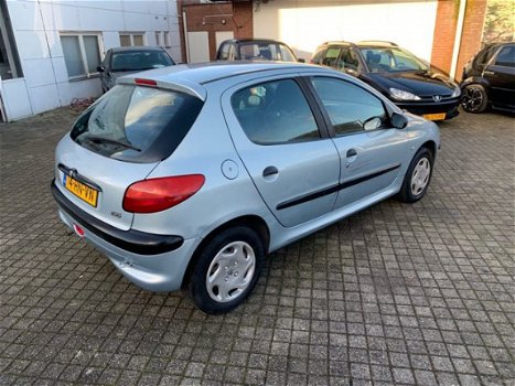 Peugeot 206 - 1.4 XR, Nieuw apk - 1