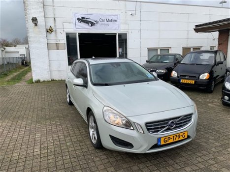 Volvo V60 - 1.6 DRIVe Momentum - 1