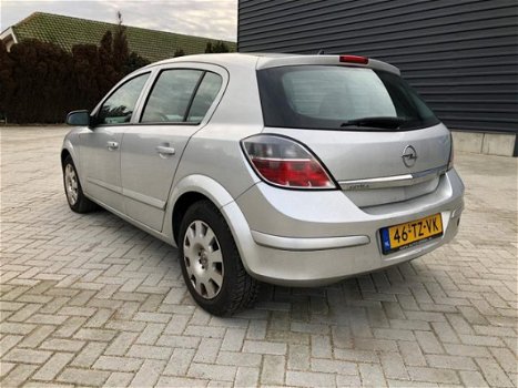 Opel Astra - 1.7 CDTi Business 2007 HATCHBACK - 1