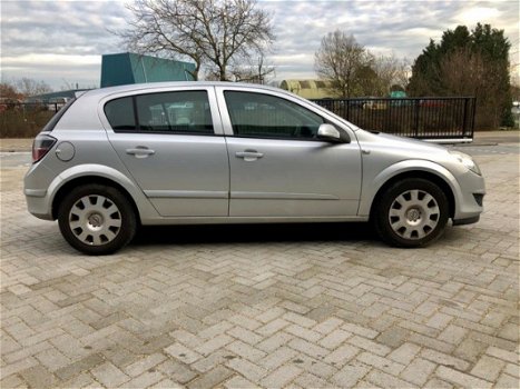 Opel Astra - 1.7 CDTi Business 2007 HATCHBACK - 1