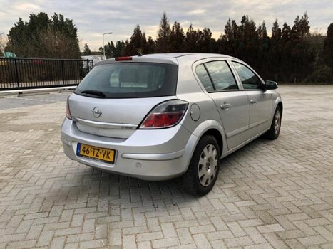 Opel Astra - 1.7 CDTi Business 2007 HATCHBACK - 1