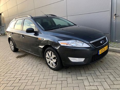 Ford Mondeo Wagon - 1.6-16V Trend 2008 Navi Clima - 1