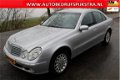 Mercedes-Benz E-klasse - 200 K. Elegance // YOUNGTIMER / ZEER MOOI // - 1 - Thumbnail