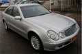 Mercedes-Benz E-klasse - 200 K. Elegance // YOUNGTIMER / ZEER MOOI // - 1 - Thumbnail