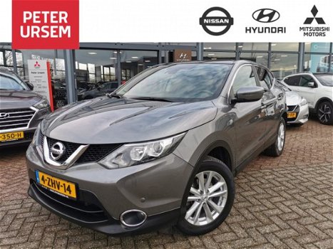 Nissan Qashqai - 1.2 Connect Edition *Navigatie* Trekhaak* Panorama dak - 1