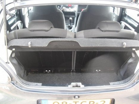 Toyota Aygo - 1.0-12V Comfort Nav/Complete compacte auto - 1