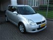 Suzuki Swift - 1.3 Bandit /Super auto, Keyless en Airco - 1 - Thumbnail