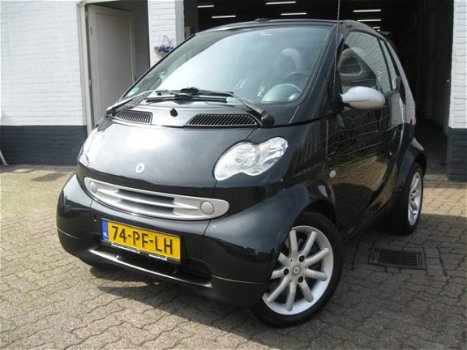 Smart Fortwo cabrio - 0.7 passion Luchtige Cabrio-Top met Airco - 1