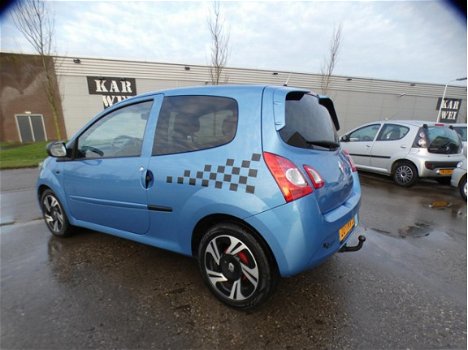 Renault Twingo - 1.2 16V Collection / AIRCO / CRUISE CONTROL / TREKHAAK - 1