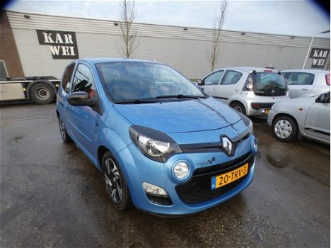 Renault Twingo - 1.2 16V Collection / AIRCO / CRUISE CONTROL / TREKHAAK - 1