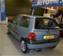 Renault Twingo - 1.2-16V Initiale Airco, Lederbekleding, APK tot 10-01-2021 - 1 - Thumbnail