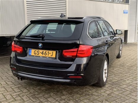 BMW 3-serie Touring - 320d Led/Navigatie/164PK/M-Stuur/Clima/Stoelverwarming - 1