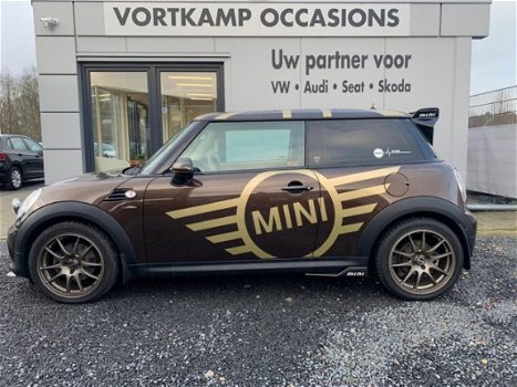 Mini Mini One - 1.6 COOPER ONE AUTOMAAT LEDER/SPORTPAKKET - 1