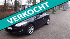 Renault Mégane coupé cabriolet - 1.4 TCE Dynamique met leder, navi, cruise, clima, keyless, etc