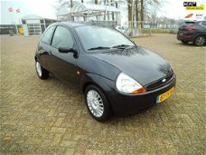 Ford Ka - 1.3 Futura Bouwjaar 2006 ( AIRCO ) Zwart