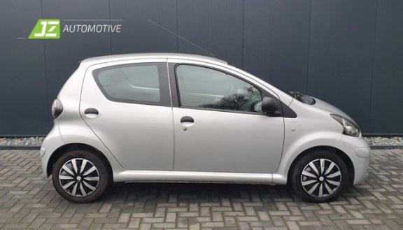 Toyota Aygo - 1.0-12V Access - 1