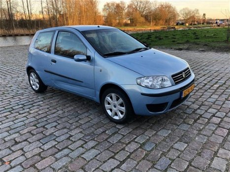 Fiat Punto - 1.4-16V Young 1JAAR Apk - 1