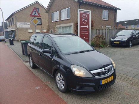 Opel Zafira - 1.9 CDTi 120pk Cosmo - 1