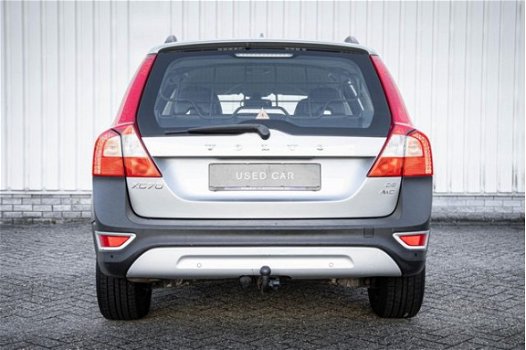 Volvo XC70 - D5 AWD Ocean Race automaat | Leder | Navigatie - 1