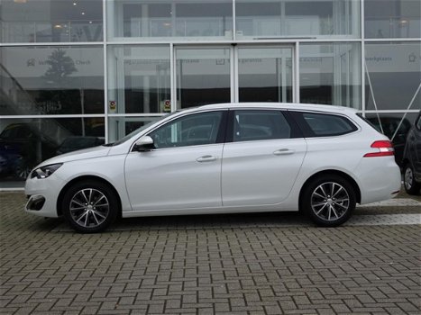 Peugeot 308 - 1.2 PureTech 110pk S&S Allure | Navigatie |Cruise Control | Airco | LMV - 1