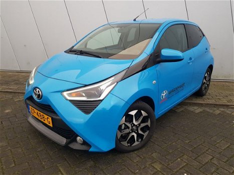 Toyota Aygo - 1.0 VVT-i x-joy | CLIMATE CONTROL (AIRCO) | APPLE CARPLAY | - 1