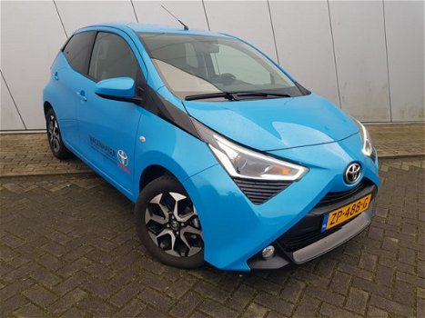 Toyota Aygo - 1.0 VVT-i x-joy | CLIMATE CONTROL (AIRCO) | APPLE CARPLAY | - 1