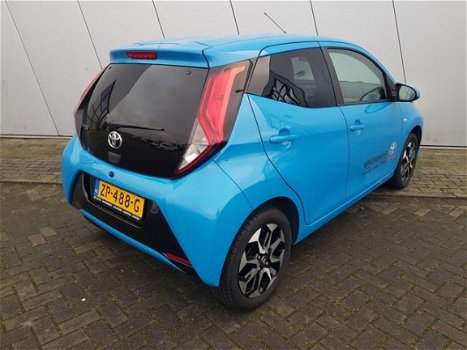 Toyota Aygo - 1.0 VVT-i x-joy | CLIMATE CONTROL (AIRCO) | APPLE CARPLAY | - 1