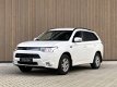 Mitsubishi Outlander - 2.0 PHEV Business Edition 2014 Wit - 1 - Thumbnail