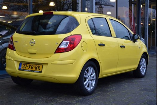 Opel Corsa - 1.2-16V Essentia | Airco | Lichtmetaal | El. pakket | Nwe apk | - 1