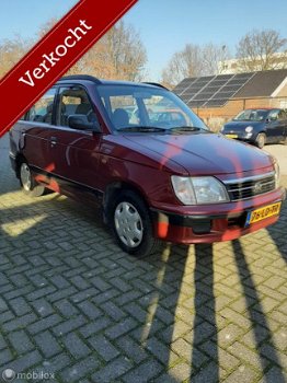 Daihatsu Gran Move - 1.6i-16V Executive - 1