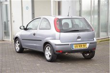 Opel Corsa - 1.2 - 16V Essentia 2003 Airco