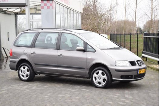 Seat Alhambra - 2.0 Reference 2005 Clima Navigatie DVD 7 persoons - 1