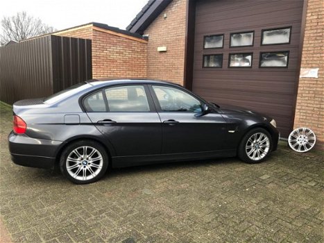 BMW 3-serie - 320i Dynamic Executive Nette staat N.A.P. 18 inch M velgen Clima Parrot carkit - 1