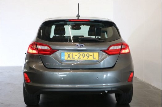 Ford Fiesta - 1.1 85pk 5D CRUISE / PDC - 1