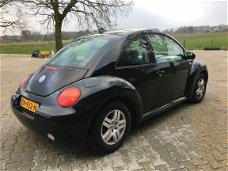 Volkswagen New Beetle - 1.6 Trendline