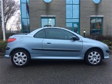 Peugeot 206 CC - 1.6-16V Premium AUTOMAAT/ELEK.RAMEN EN SPIEGELS/AIRCO/CABRIO/LMV/ENZ