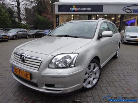 Toyota Avensis Wagon - 2.0 VVTi 147PK Automaat Executive 2eEig|Nieuwstaat|Leder|Navi|Xenon - 1