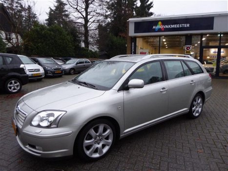 Toyota Avensis Wagon - 2.0 VVTi 147PK Automaat Executive 2eEig|Nieuwstaat|Leder|Navi|Xenon - 1